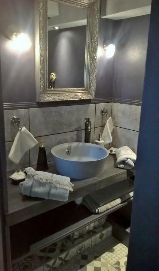 Le Clos Manceau Bed & Breakfast Le Mans Exterior photo